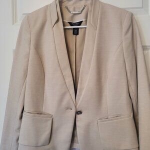 White House Black Market cream blazer like-new size 6P